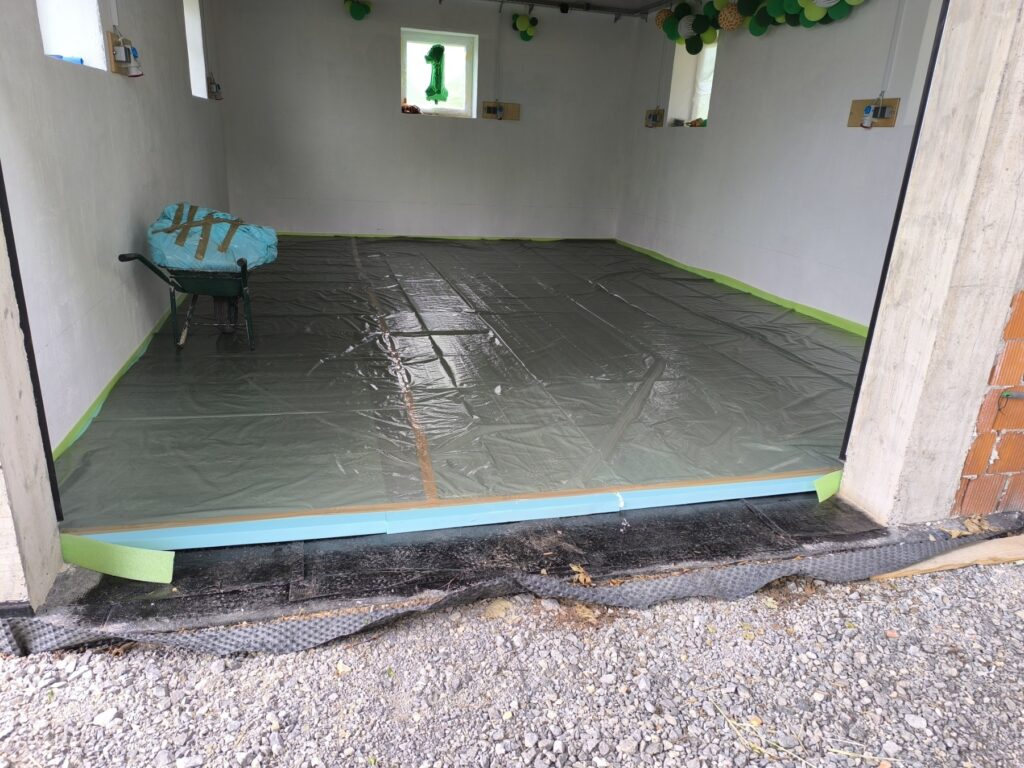 NAJDI GRADBENIKA- ADAPTACIJA PROSTOROV