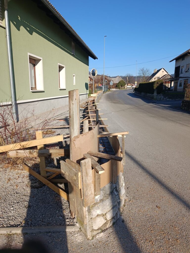 NAJDI GRADBENIKA – ZADOVOLJNE STRANKE