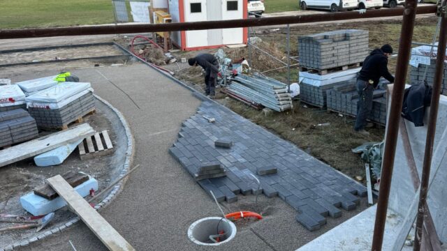 f5e89cae-5938-4a1b-8aea-d25119281fb3